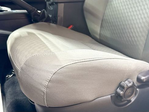 Used 2021 Toyota Tacoma SR image 18