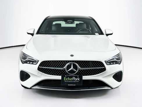 Used 2025 Mercedes-Benz CLA 250 4MATIC image 2