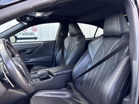 Used 2019 Lexus ES 350 F Sport image 13