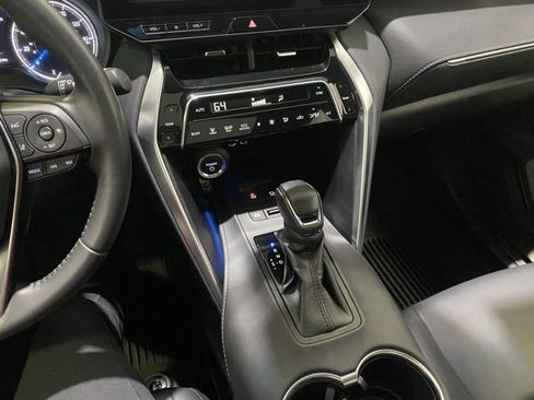 Certified 2024 Toyota Venza Nightshade image 22