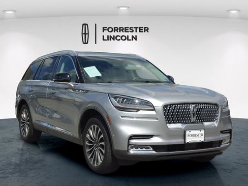 Used 2020 Lincoln Aviator Reserve w/ Equipment Group 201A AWD/4WD image 1