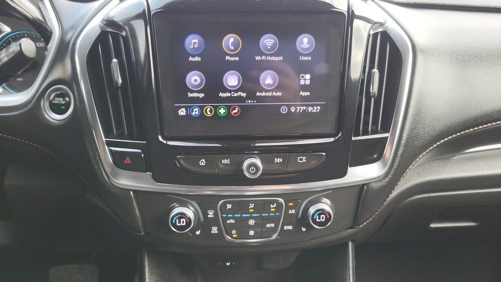 Used 2021 Chevrolet Traverse LT FWD image 33
