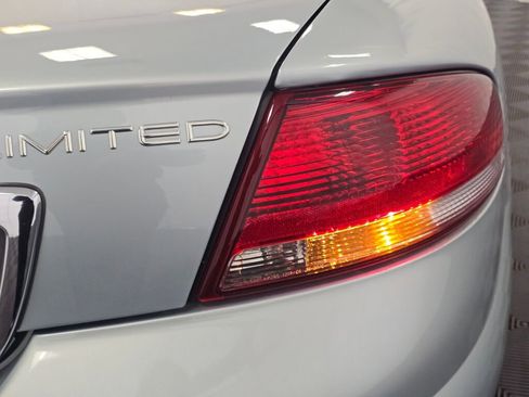 Used 2003 Chrysler Sebring Limited image 44