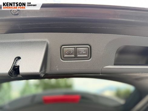 Used 2025 Kia Telluride S AWD/4WD image 35