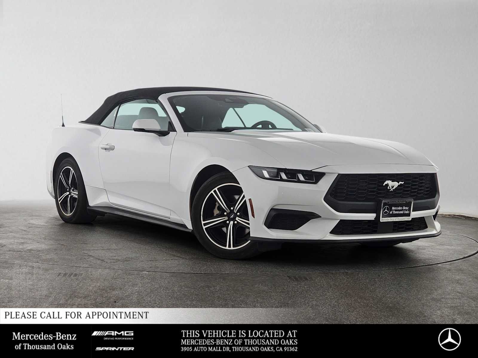 Used 2024 Ford Mustang Premium RWD image 1