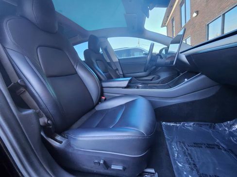 Used 2018 Tesla Model 3 Long Range image 50