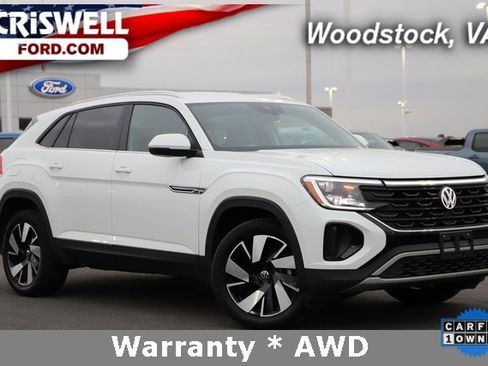 Used 2025 Volkswagen Atlas Cross Sport SE image 1