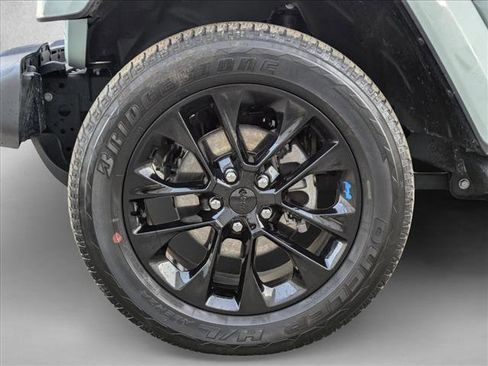Used 2023 Jeep Wrangler Sahara w/ Safety Group image 23