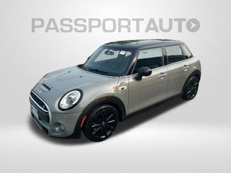 Used 2016 MINI Cooper S FWD video 1