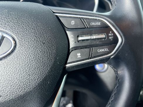 Used 2020 Hyundai Santa Fe SEL w/ Convenience Package image 17