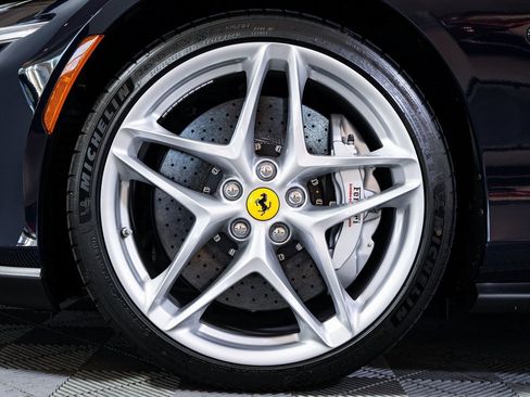 Certified 2024 Ferrari Roma Spider image 9