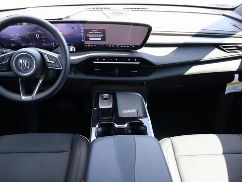 New 2025 Buick Enclave Preferred image 8