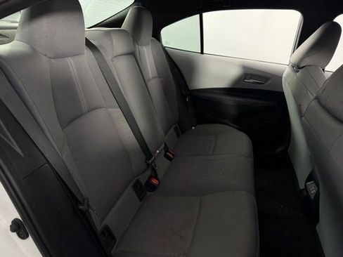 Used 2023 Toyota Corolla SE FWD image 17
