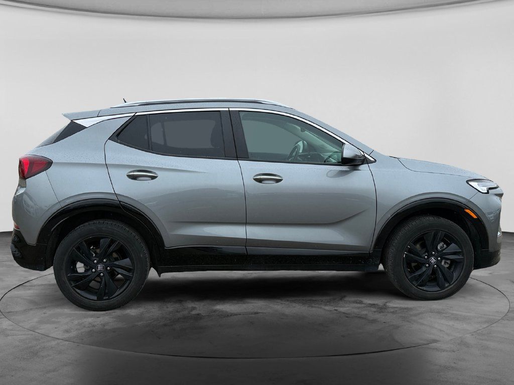 Used 2024 Buick Encore GX Sport Touring AWD/4WD image 10