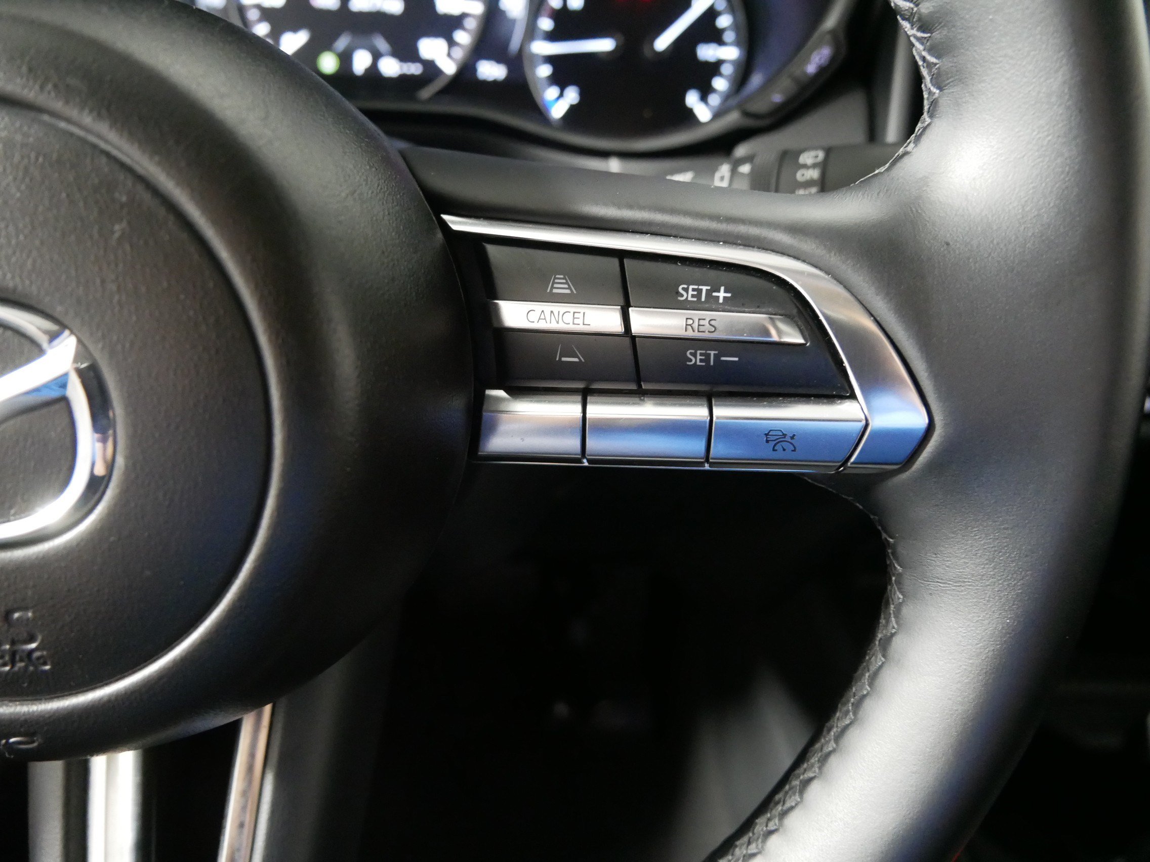 Used 2025 MAZDA CX-50 AWD 2.5 S w/ Premium Package image 28