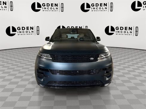 Used 2025 Land Rover Range Rover Sport Autobiography image 3
