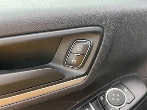 Used 2022 Ford Escape SE w/ Cold Weather Package image 14