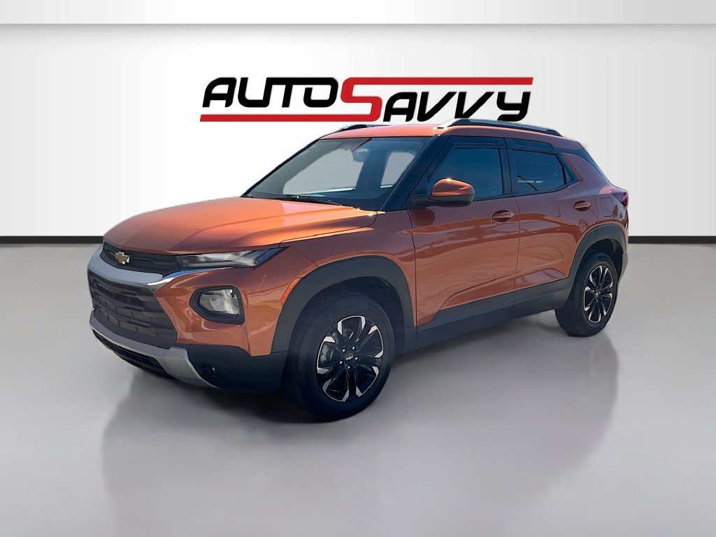 Used 2022 Chevrolet TrailBlazer LT w/ Convenience Package AWD/4WD image 3