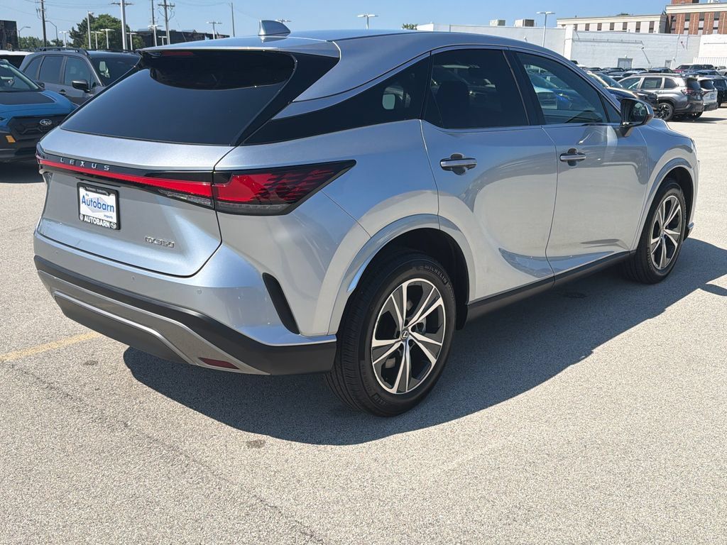 Used 2025 Lexus RX 350 FWD w/ Technology Package image 6
