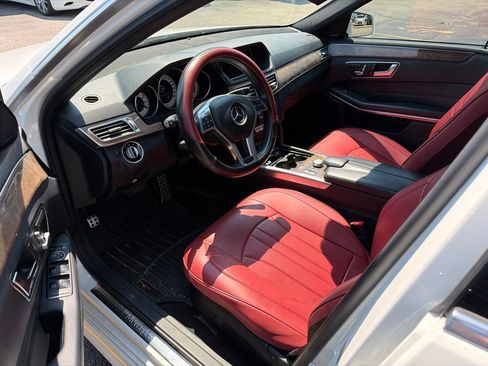 Used 2014 Mercedes-Benz E 350 4MATIC Sedan image 10