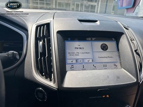 Used 2019 Ford Edge SEL w/ Equipment Group 201A AWD/4WD image 14