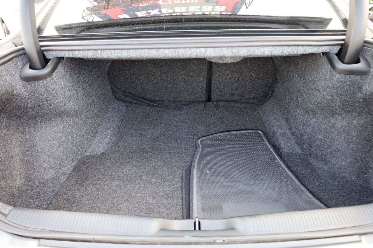 Used 2023 Dodge Charger Scat Pack RWD image 14