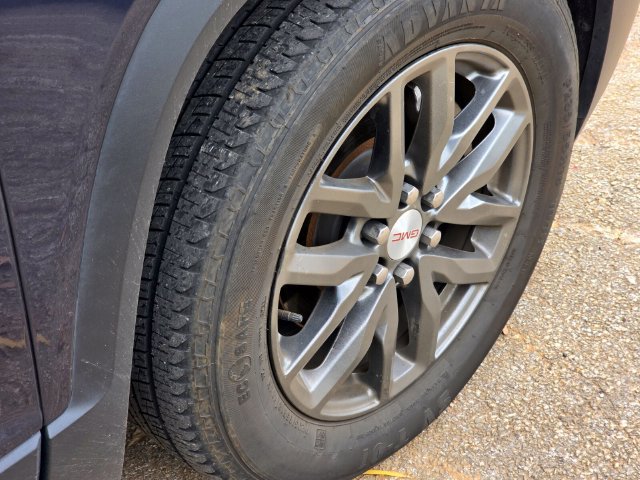 Used 2019 GMC Acadia SLT FWD image 8