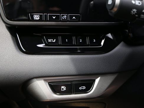 Used 2023 Lexus RX 350 Premium Plus w/ Accessory Package AWD/4WD image 20