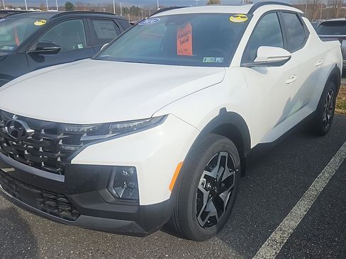 Used 2024 Hyundai Santa Cruz Limited image 3