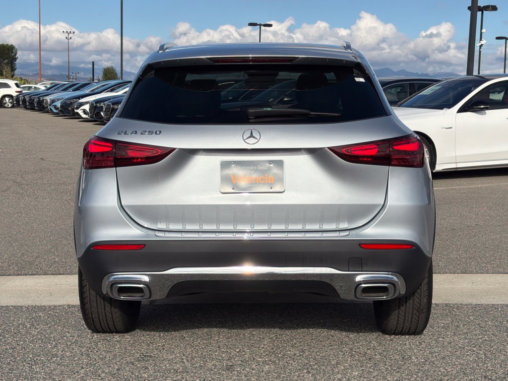 Certified 2026 Mercedes-Benz GLA 250 image 9