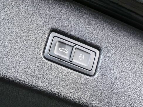 Used 2023 Audi Q5 2.0T Premium Plus w/ Premium Plus Package image 29