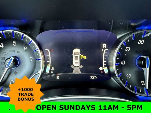 New 2026 Chrysler Pacifica Limited w/ Uconnect Theater Family Group image 28