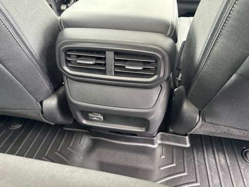 Used 2025 Honda Ridgeline Sport image 13