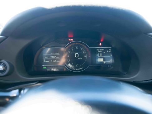 Used 2025 Toyota GR86 Premium image 16