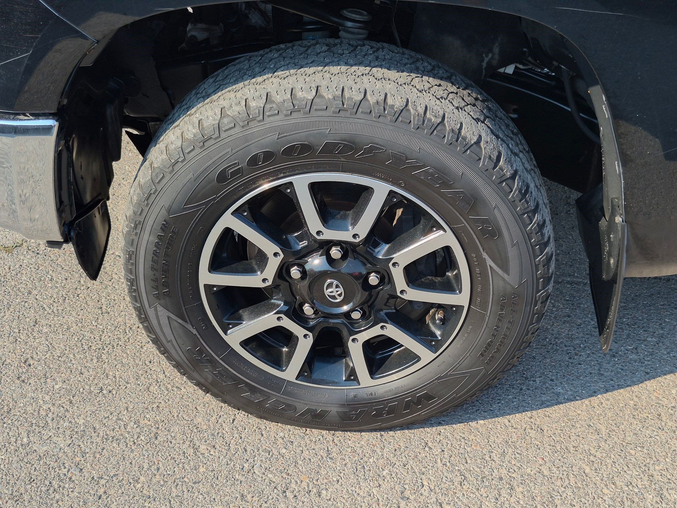 Used 2017 Toyota Tundra SR5 w/ TRD Off Road Package AWD/4WD image 11