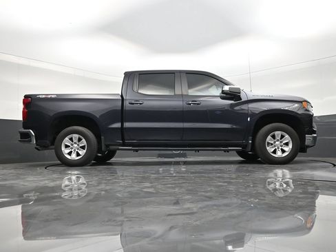 Used 2023 Chevrolet Silverado 1500 LT AWD/4WD image 25