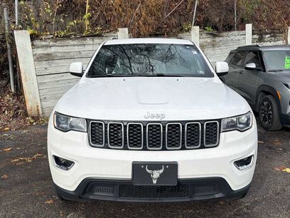 Used 2020 Jeep Grand Cherokee Laredo