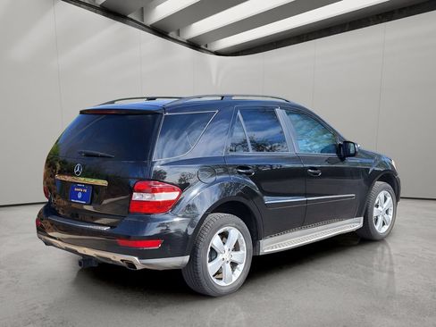 Used 2009 Mercedes-Benz ML 350 2WD image 3