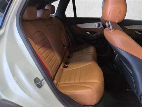 Used 2019 Mercedes-Benz GLC 43 AMG AMG GLC 43 image 21