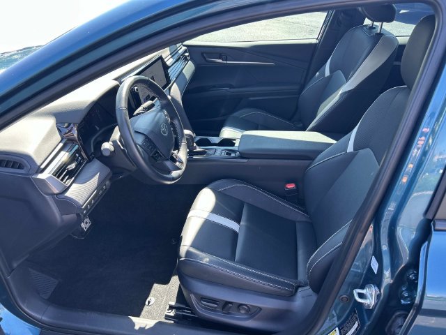 Used 2026 Toyota Camry SE w/ Multimedia Upgrade Package FWD image 20