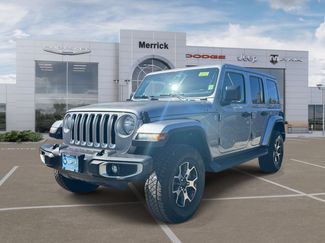 Used 2018 Jeep Wrangler Unlimited Sahara AWD/4WD video 4