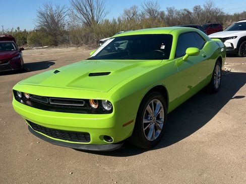 Used 2023 Dodge Challenger SXT image 1