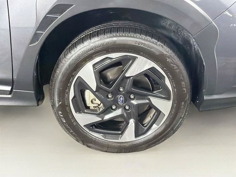 Used 2024 Subaru Crosstrek 2.5i Limited w/ Crosstrek Mirror Package AWD/4WD image 36