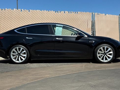 Used 2019 Tesla Model 3 RWD image 3