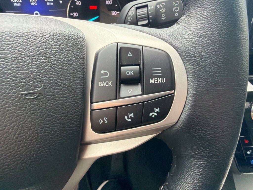 Used 2023 Ford Explorer Limited AWD/4WD image 34