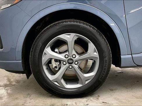 Used 2024 Ford Escape ST-Line w/ Tech Pack #1 AWD/4WD image 10