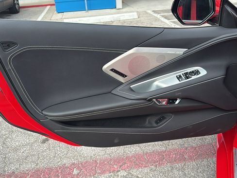 Used 2025 Chevrolet Corvette Stingray Preferred Cpe w/ Z51 Performance Package image 8