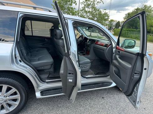 Used 2009 Lexus LX 570 4WD image 20