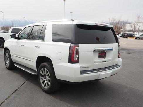 Used 2016 GMC Yukon Denali image 7