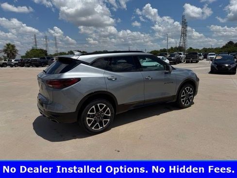 Used 2025 Chevrolet Blazer RS FWD image 3